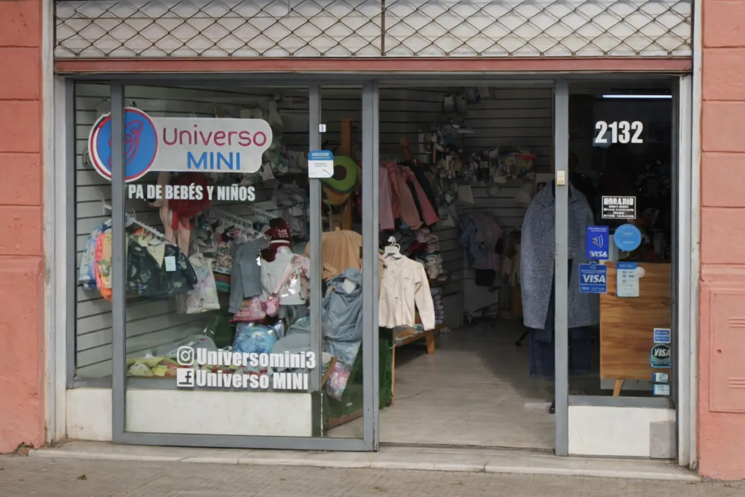 Local Universo Mini - Av. Nazca 2132, CABA